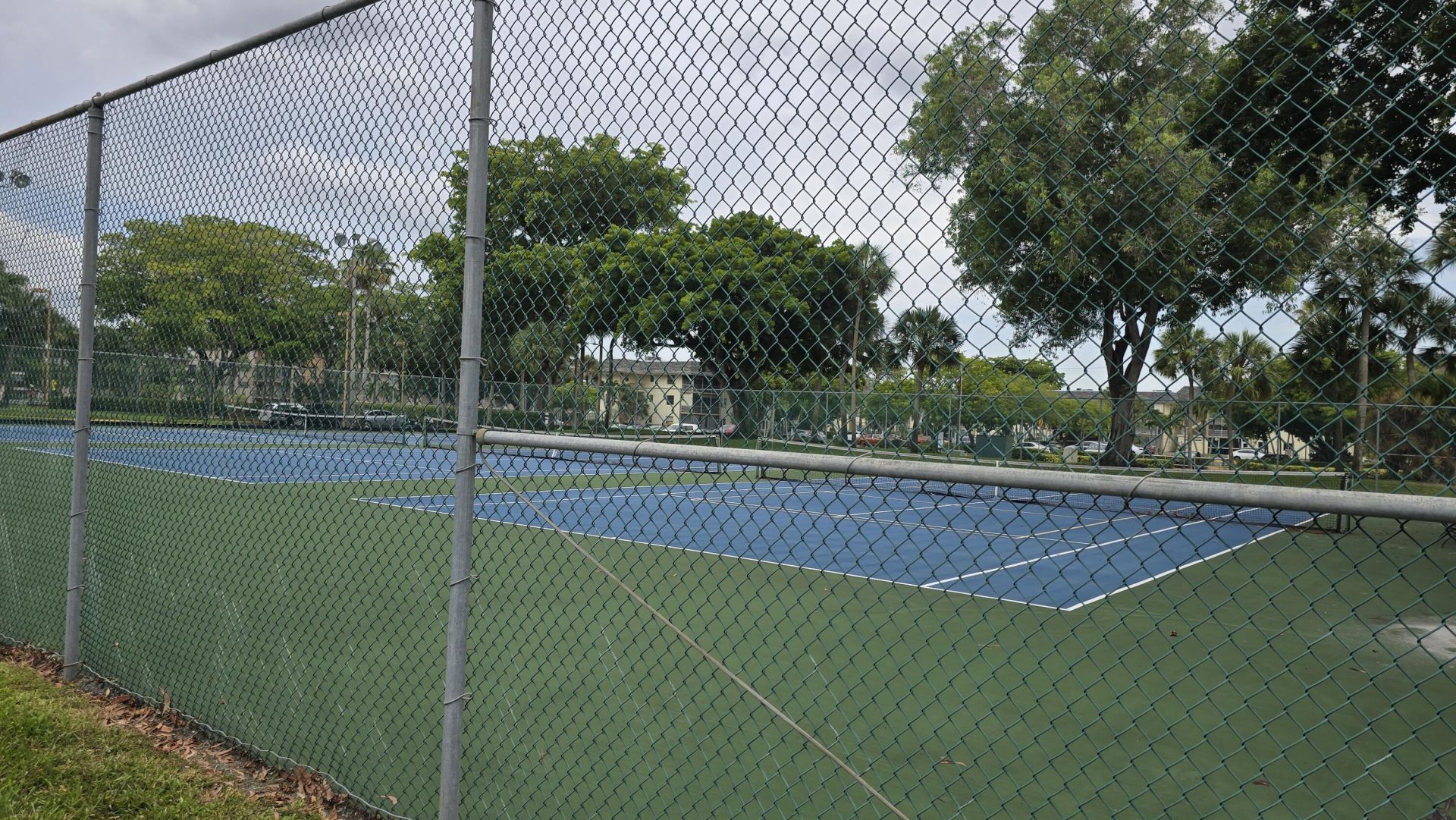4965 E Sabal Palm Boulevard, Unit 403, Tamarac, FL 33319 Photo