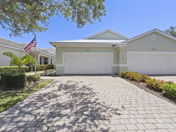 4681 SE Bridgetown Court, Stuart, FL 34997