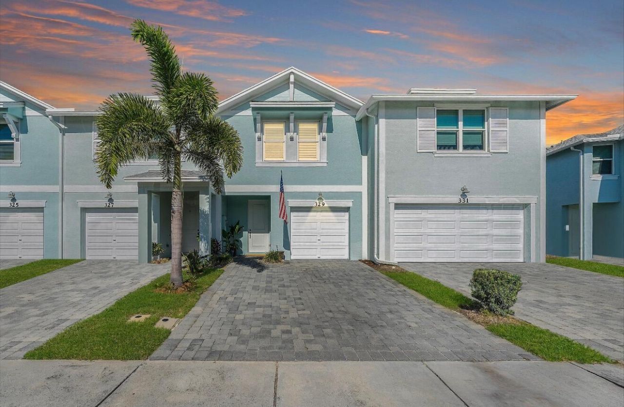 329 SE Halifax Lane, Stuart, FL 34994 Photo
