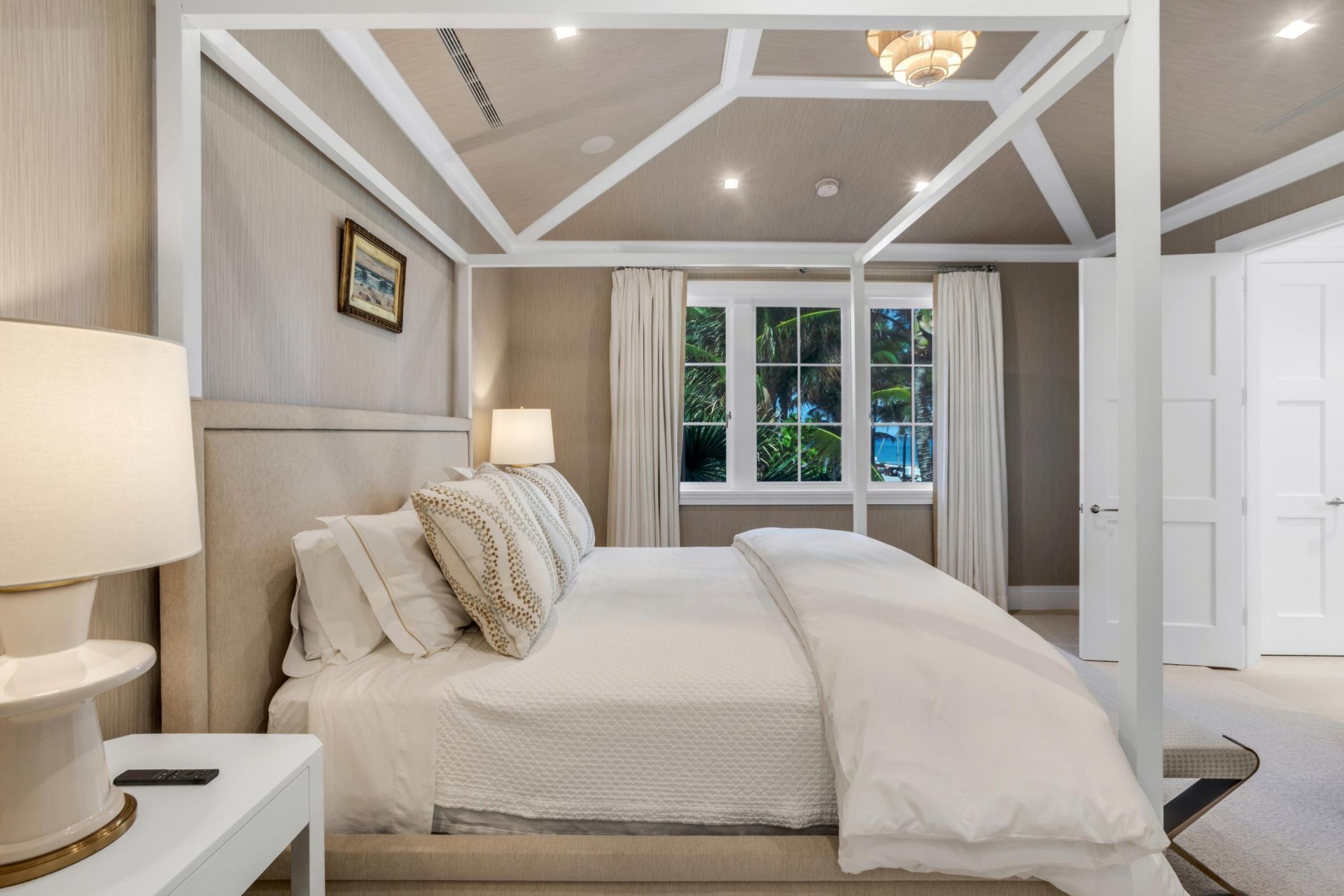 456 S Ocean Boulevard, Palm Beach, FL 33480 Photo