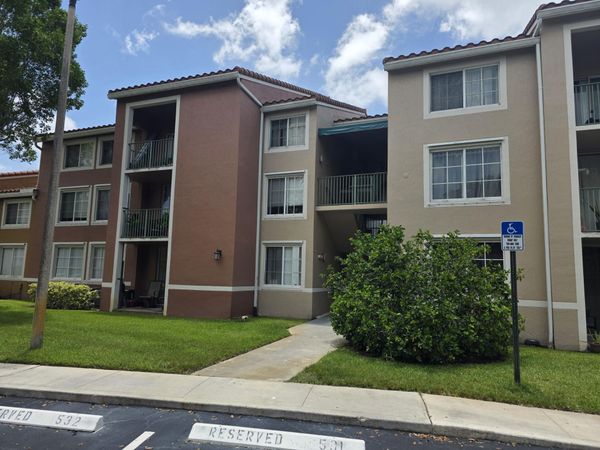 7824 SONOMA SPRINGS Circle, Unit 104, Lake Worth, FL 33463