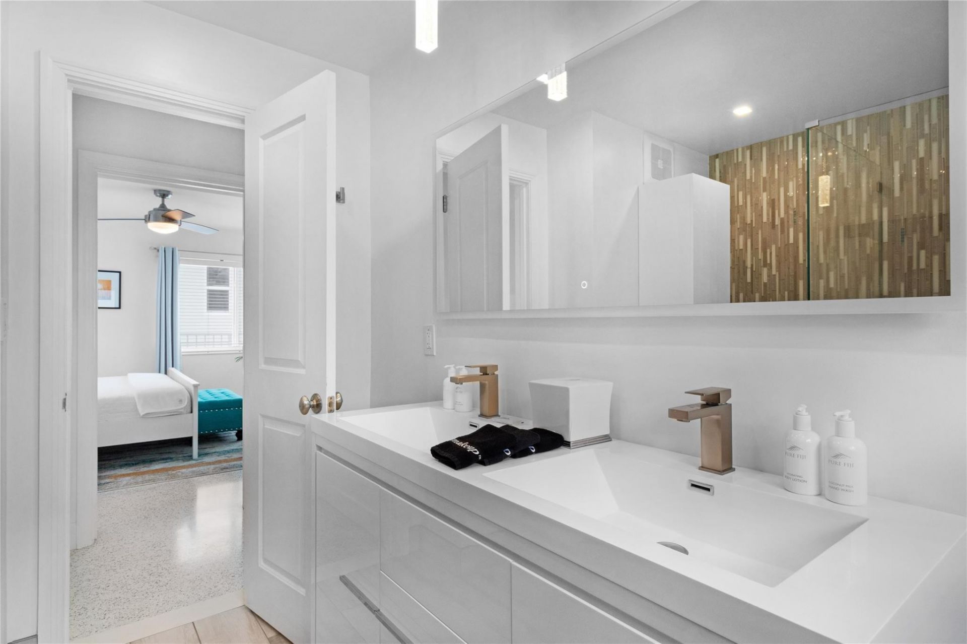 3321 NE 16th Court, Fort Lauderdale, FL 33305 Photo