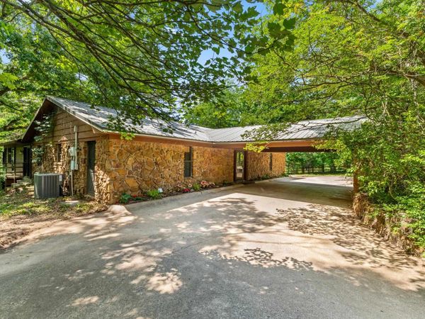 269 W Pleasant Valley Road, Greenbrier, AR 72058