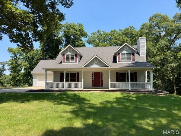 10 Isaac Drive, Warrenton, MO 63383