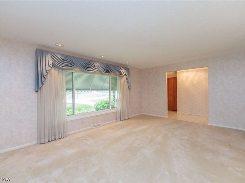 616 Sturbridge Drive, Highland Heights, OH 44143 Photo 7