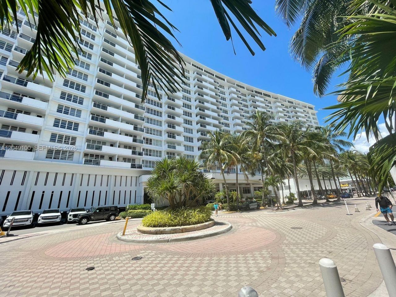 100 Lincoln Rd , Unit 909, Miami Beach, FL 33139 Photo