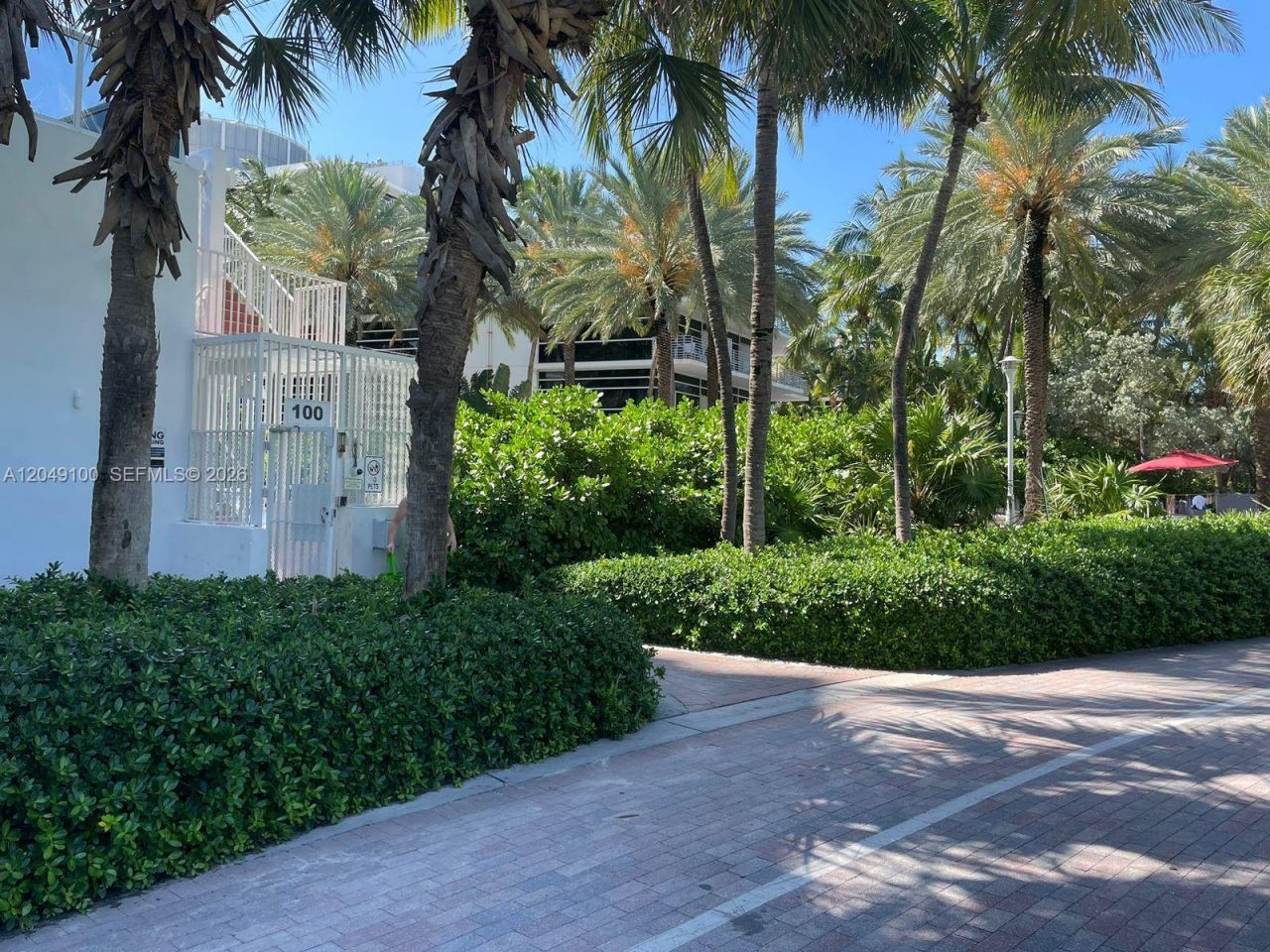 100 Lincoln Rd , Unit 909, Miami Beach, FL 33139 Photo