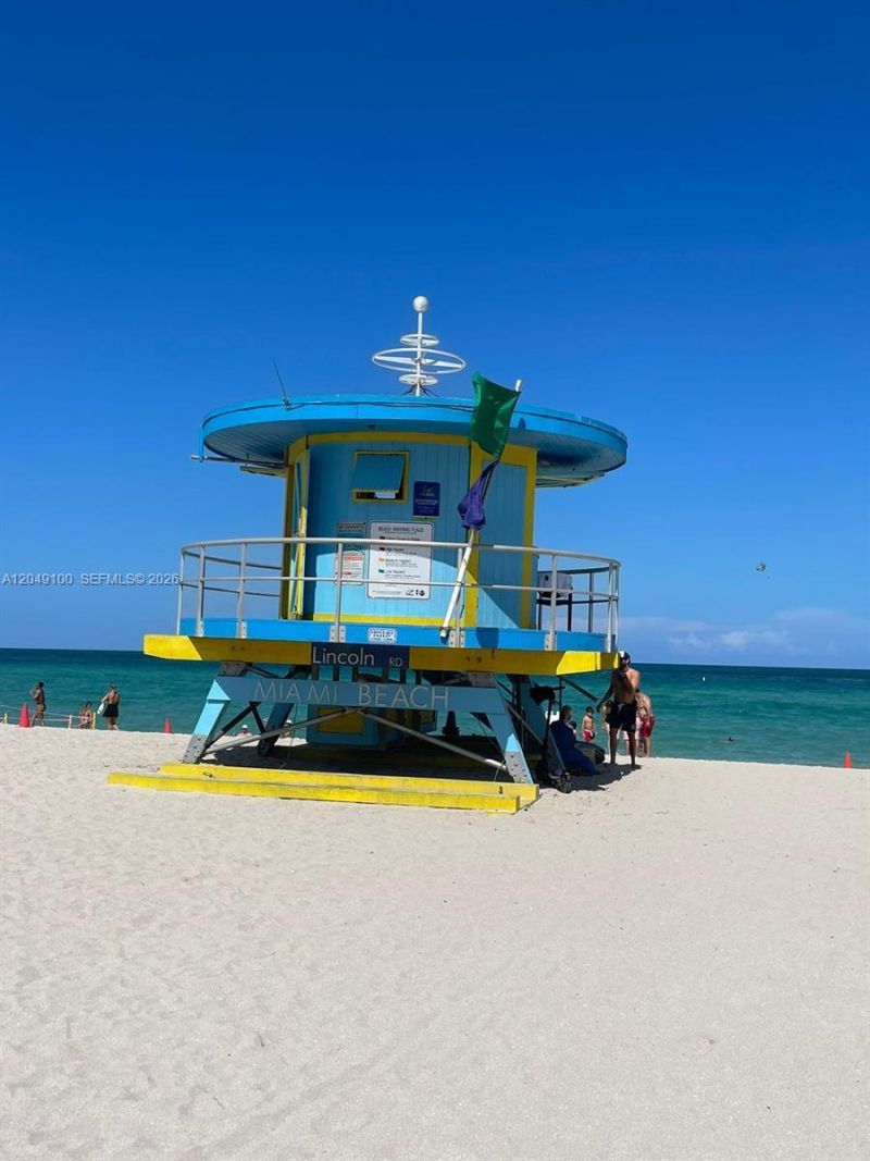 100 Lincoln Rd , Unit 909, Miami Beach, FL 33139 Photo