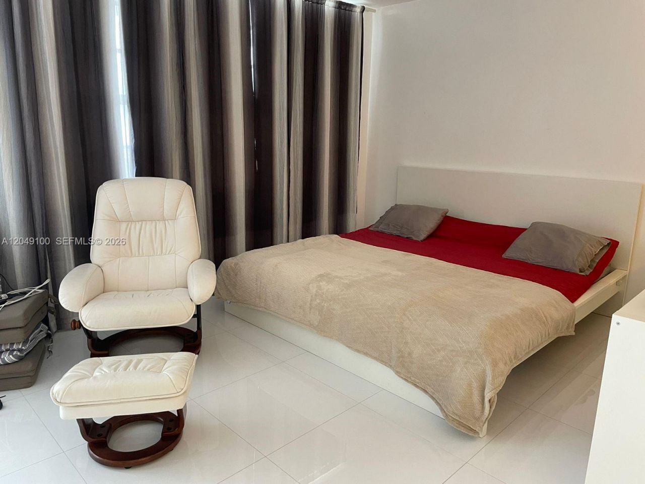 100 Lincoln Rd , Unit 909, Miami Beach, FL 33139 Photo