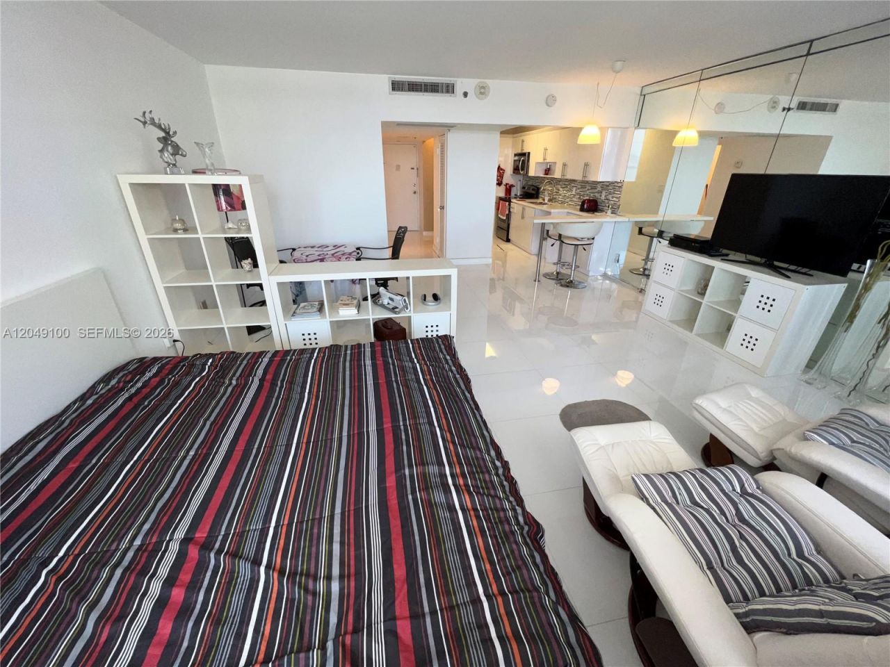 100 Lincoln Rd , Unit 909, Miami Beach, FL 33139 Photo