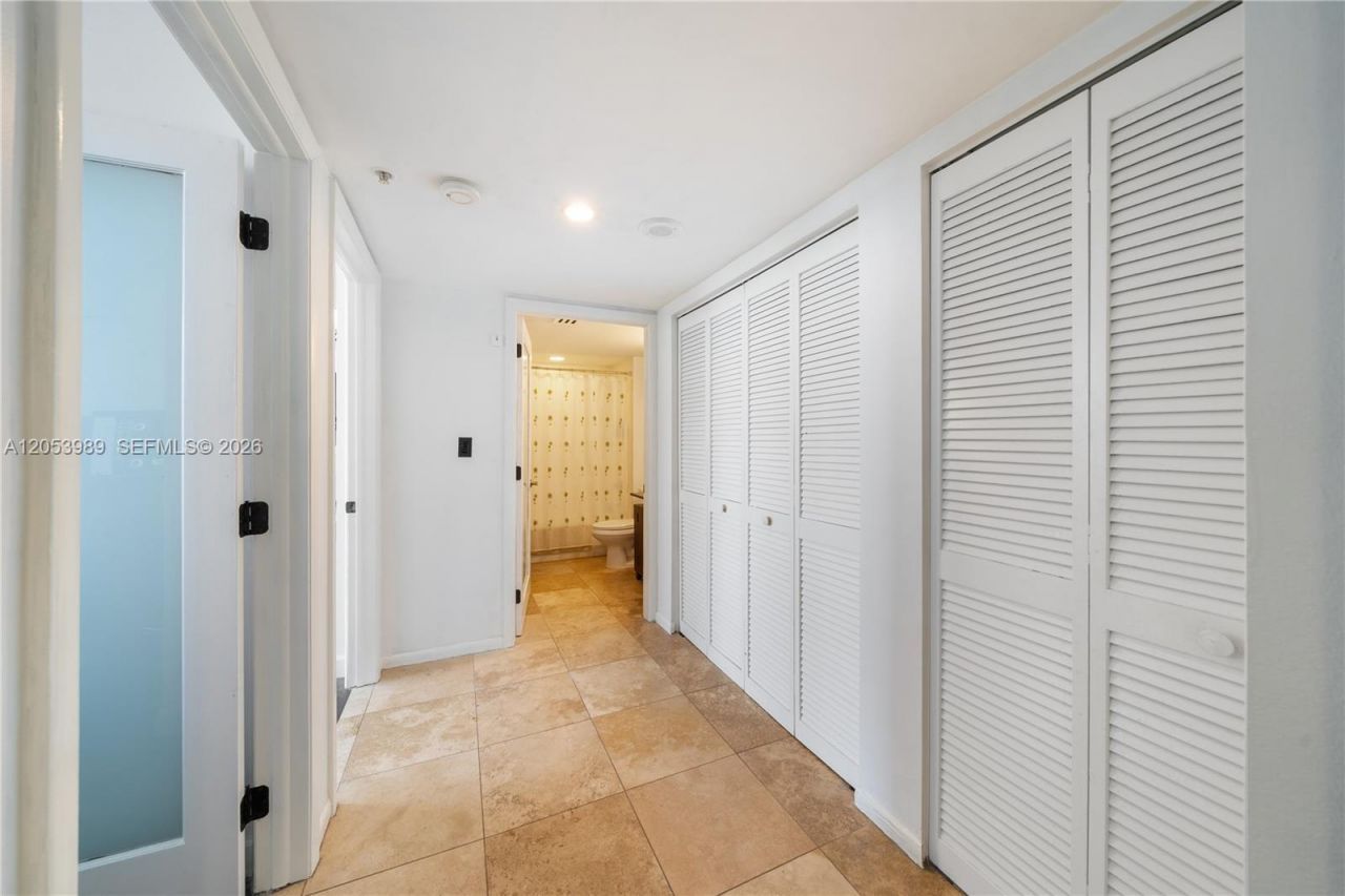 650 West Ave , Unit 1208, Miami Beach, FL 33139 Photo