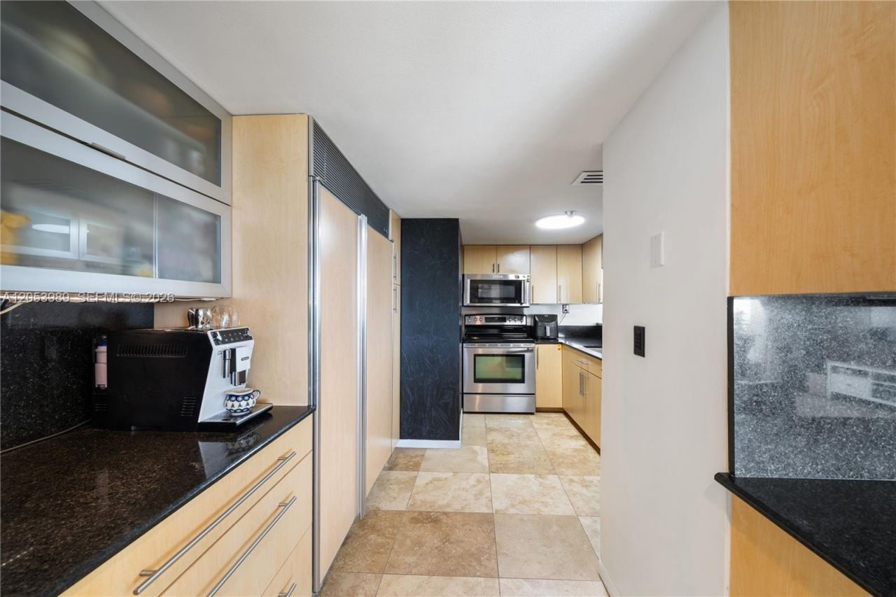 650 West Ave , Unit 1208, Miami Beach, FL 33139 Photo