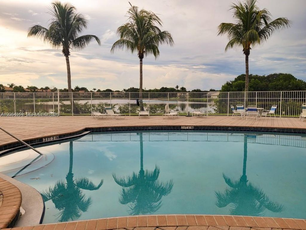 7337 Smithbrooke Dr, Lake Worth, FL 33467 Photo