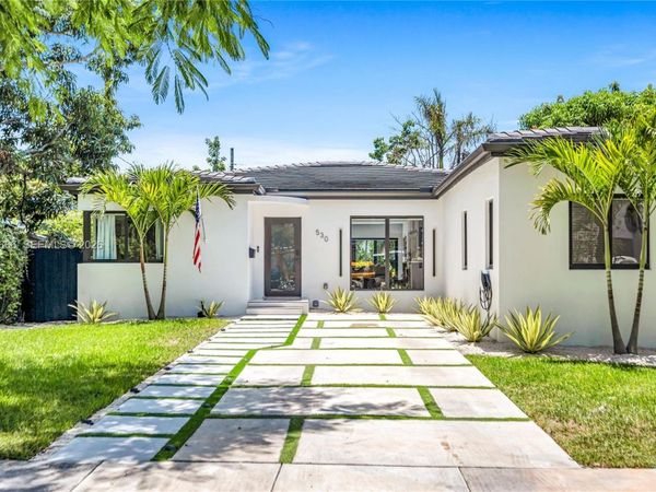 530 SW 18th Ter , Miami, FL 33129