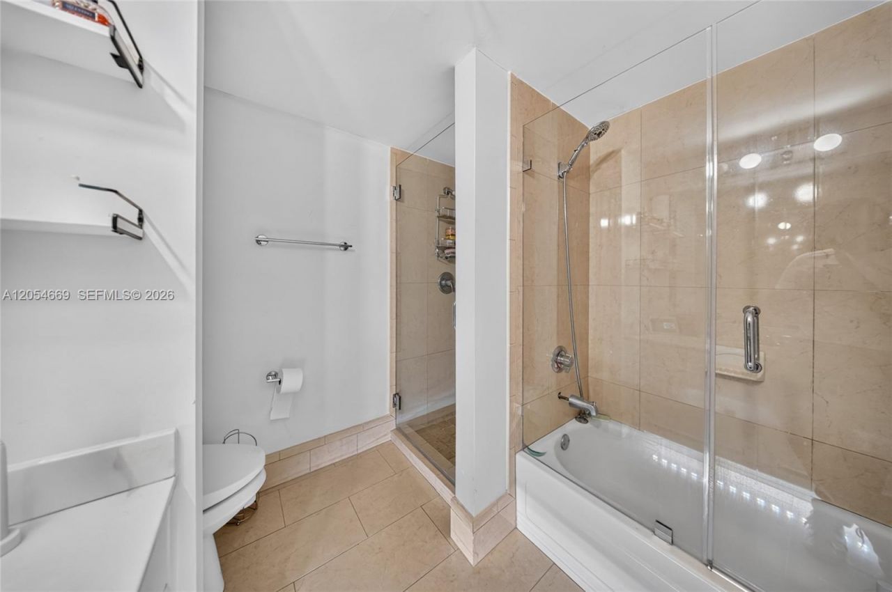 1627 SW 37th Ave , Unit 401, Miami, FL 33145 Photo