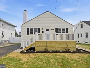 314 SWARTHMORE AVENUE, FOLSOM, PA 19033