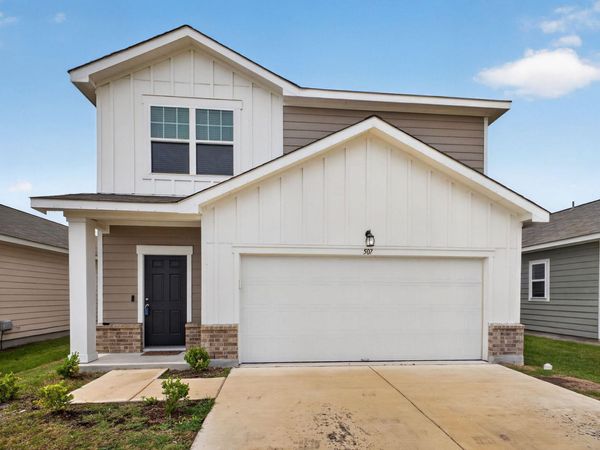 507 Red Fish LN , Hutto, TX 78634
