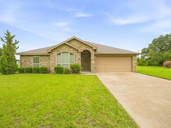172 County Road 449, De Leon, TX 76444