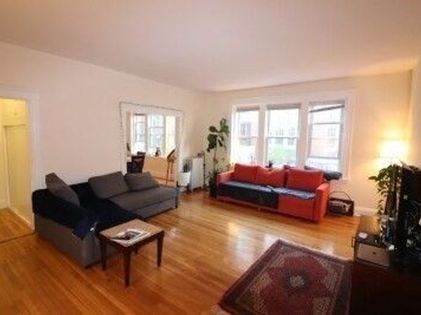 38A Saint Paul St., Unit 1, Brookline, MA 02446
