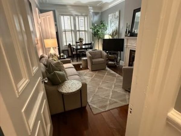 177 Commonwealth Ave, Unit 8, Boston, MA 02116