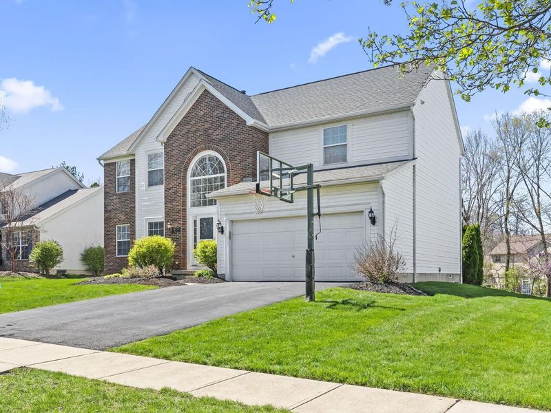 10526 Stoneham Drive, Powell, OH 43065 Photo 2