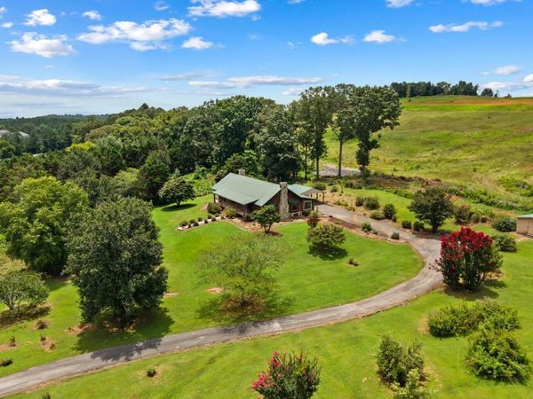 315 Woody Road , Adairsville, GA 30103
