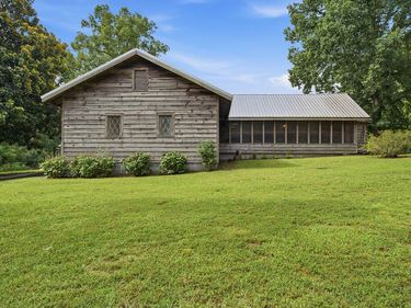 168 Old Trion Road, LaFayette, GA 30728