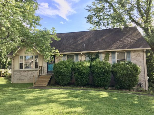 604 Netherlands Dr , Hermitage, TN 37076