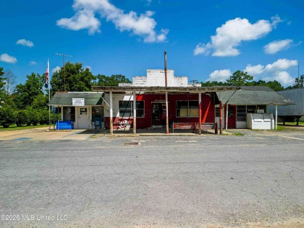 364 Third Avenue, Oak Vale, MS 39656