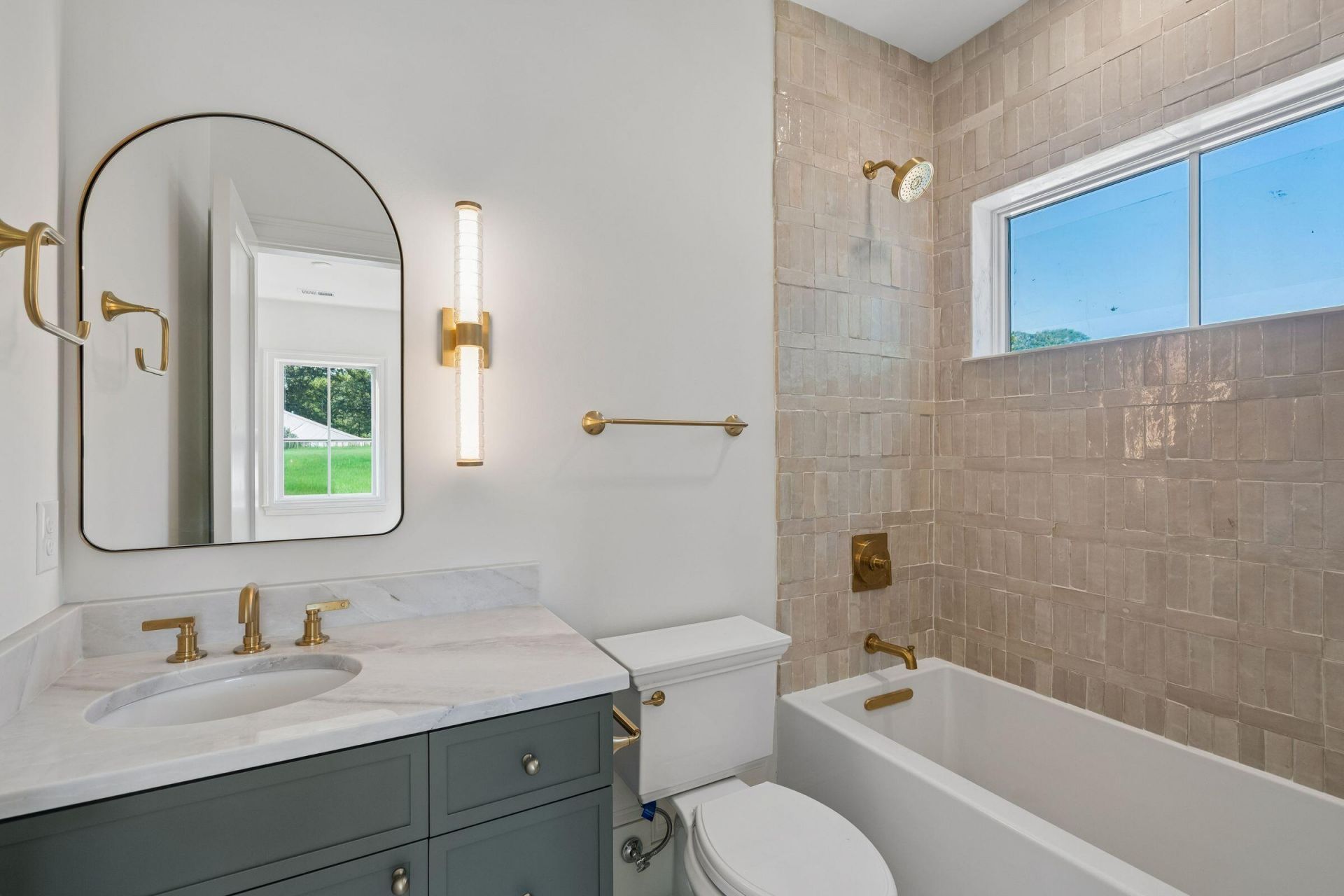 904 Randall Drive Photo 33
