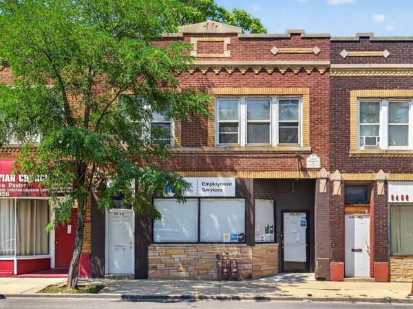 5410 W Division Street , Chicago, IL 60651