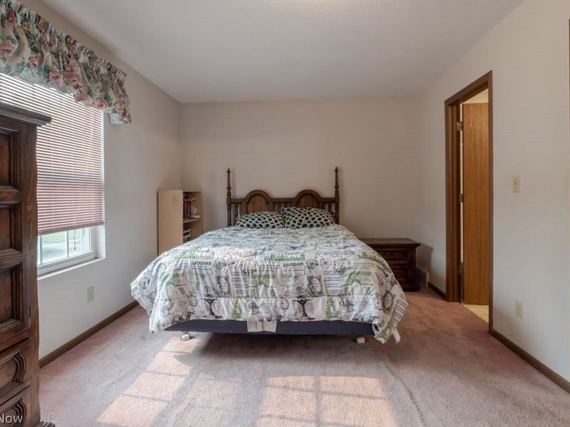 3648 E 135th Street, Cleveland, OH 44120 Photo 11
