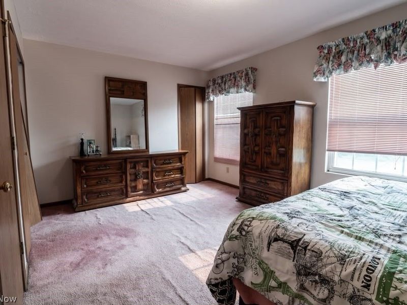 3648 E 135th Street, Cleveland, OH 44120 Photo 12