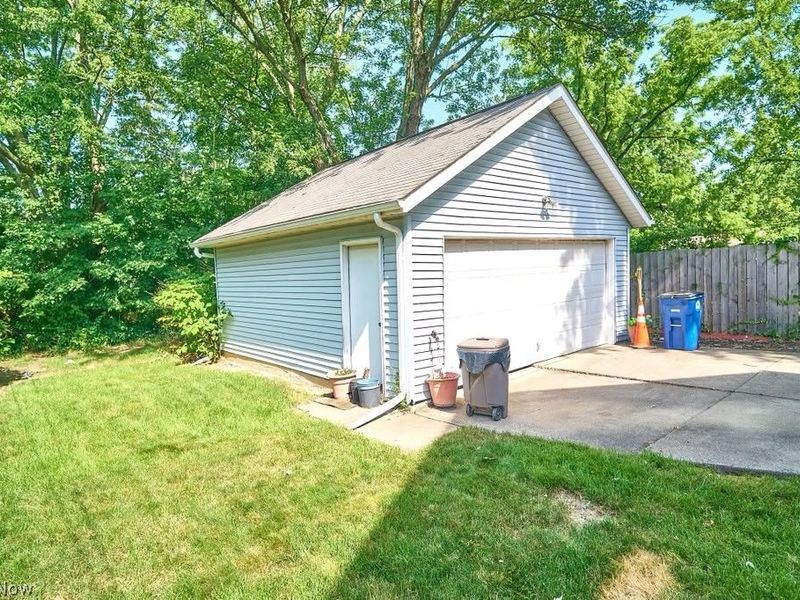 3648 E 135th Street, Cleveland, OH 44120 Photo 3