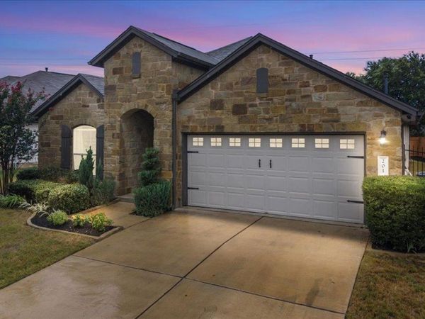201 Little Draw LN , Leander, TX 78641