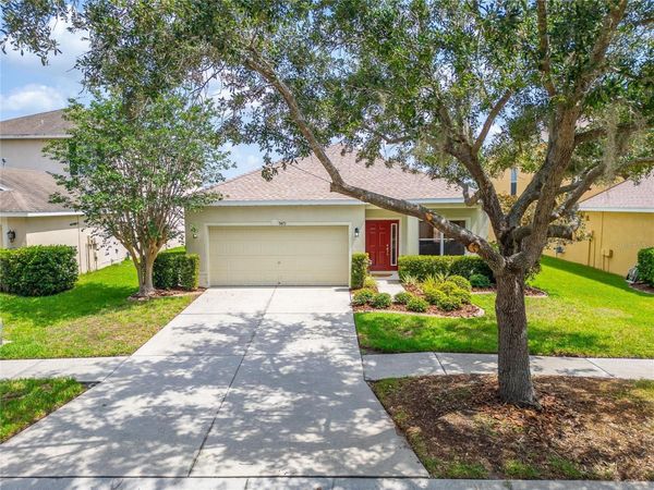 9473 LEATHERWOOD AVENUE , TAMPA, FL 33647