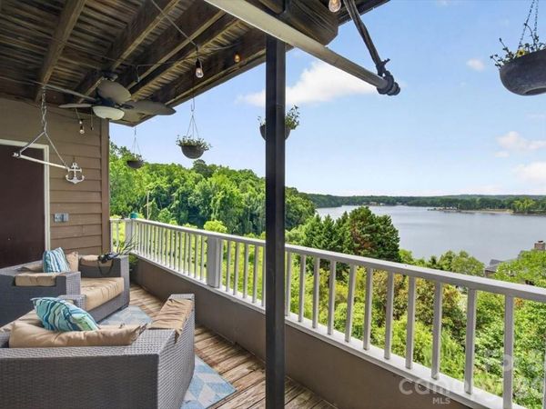 9709 Emerald Point Drive, Unit 8, Charlotte, NC 28278