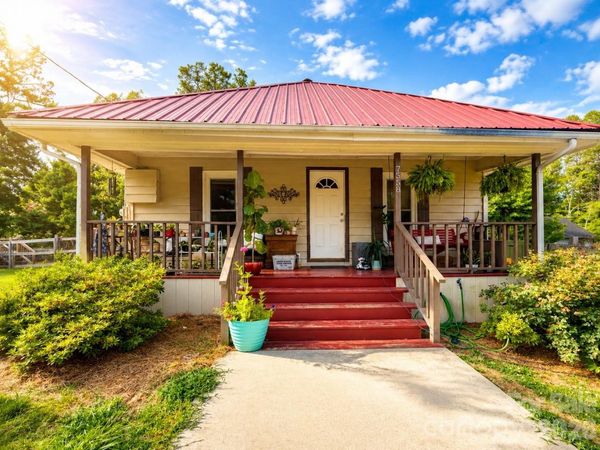 7558 Katherine Drive, Denver, NC 28037