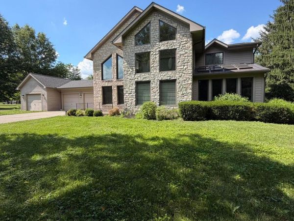 4111 Curve Road , Delaware, OH 43015