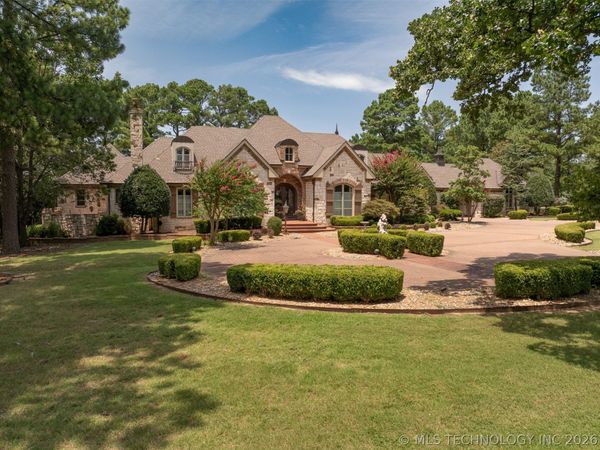 1419 Country Club Road , McAlester, OK 74501
