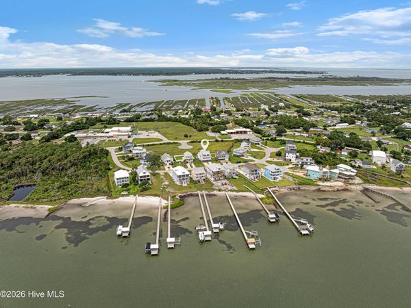 133 Sound Point Drive, Harkers Island, NC 28531