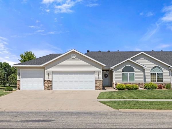 3410 Village Green Drive, Moorhead, MN 56560