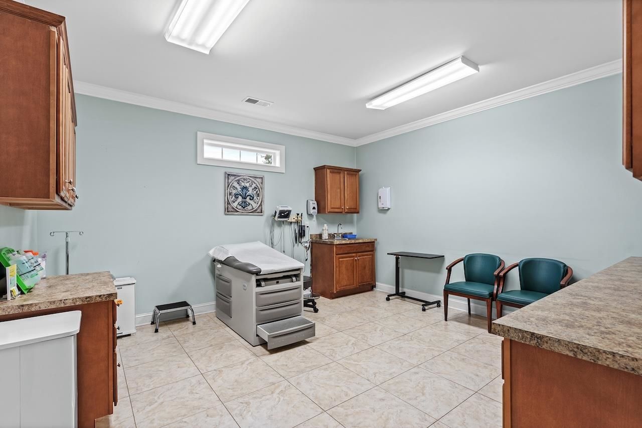 3583 Highway 17 Business  Photo 19