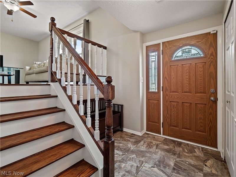 3496 Hetzel Drive, Parma, OH 44134 Photo 6