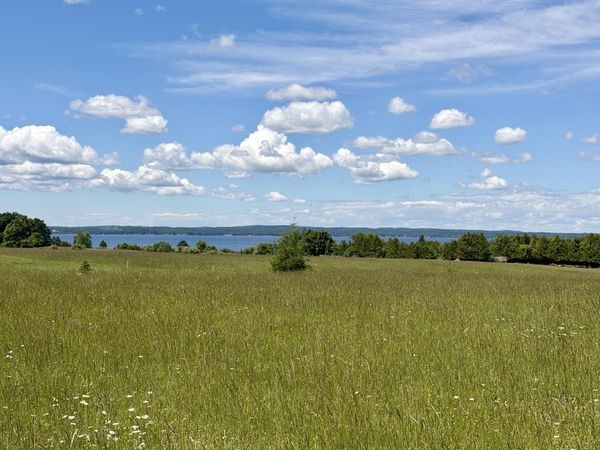 1321 Pioneer Road, Cheboygan, MI 49721