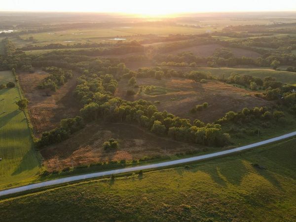 000 310th Ave, Moulton, IA 52572