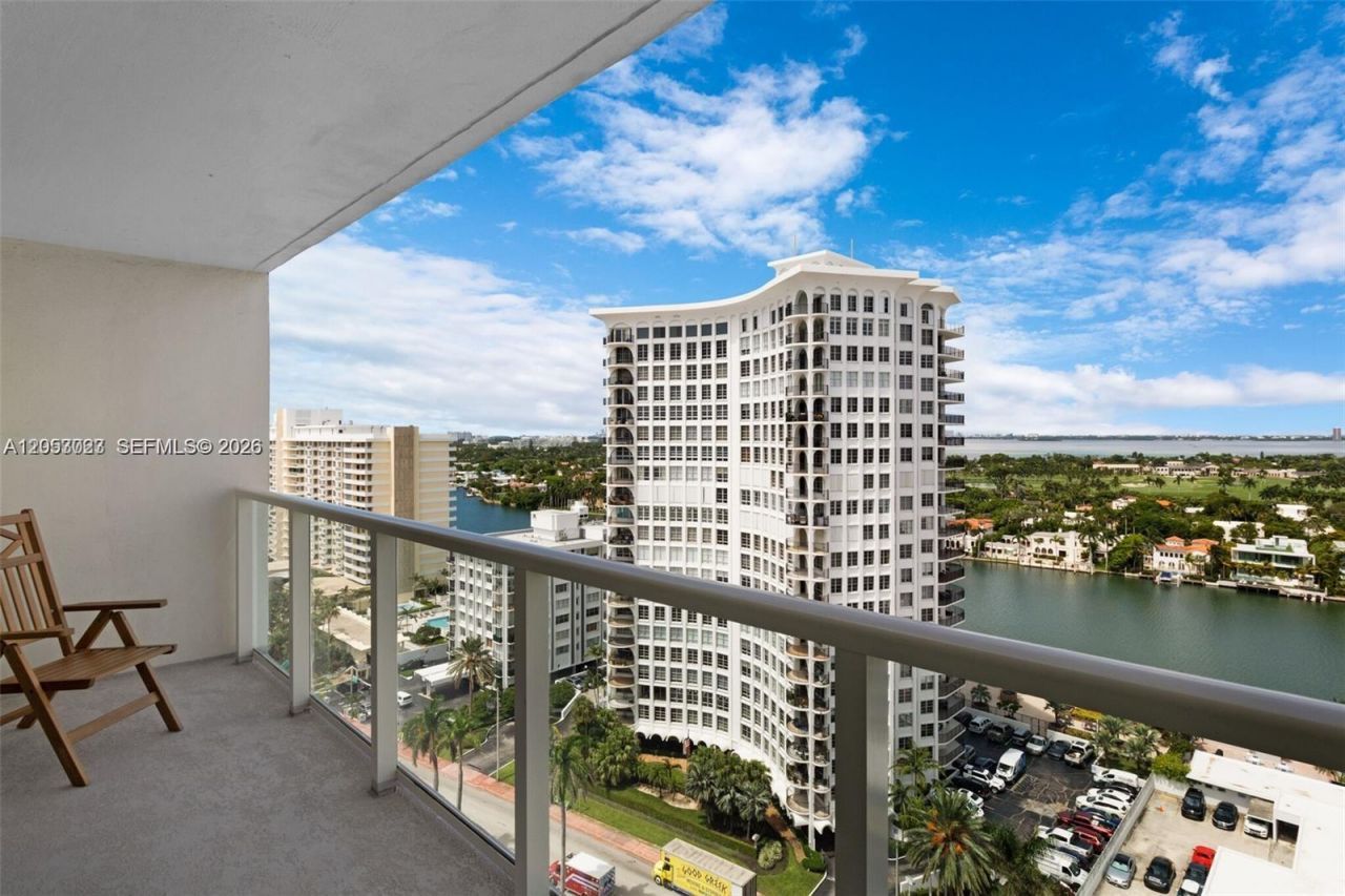5701 Collins Ave , Unit 1707, Miami Beach, FL 33140 Photo