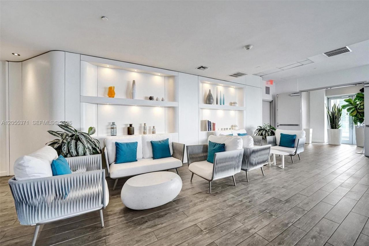 2600 E Hallandale Beach Blvd , Unit T1902, Hallandale Beach, FL 33009 Photo