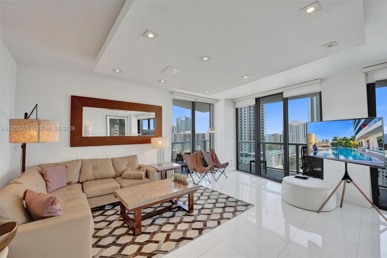 2600 E Hallandale Beach Blvd , Unit T1902, Hallandale Beach, FL 33009 Photo