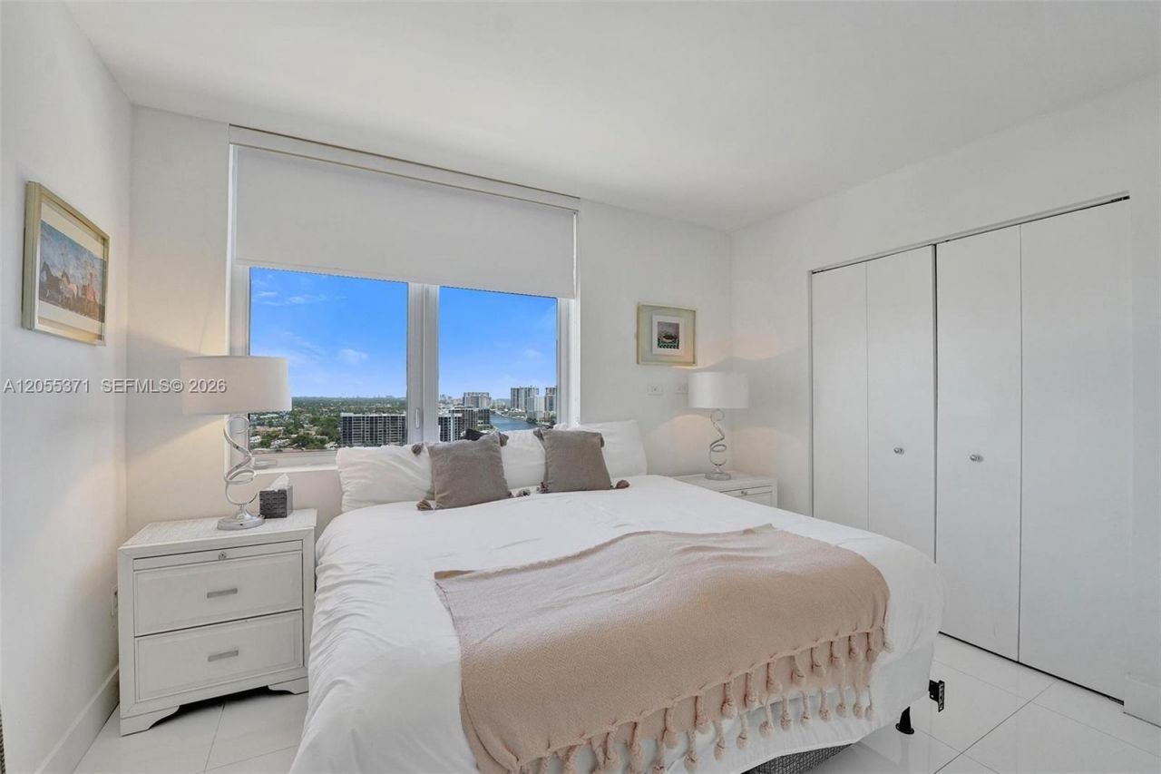 2600 E Hallandale Beach Blvd , Unit T1902, Hallandale Beach, FL 33009 Photo